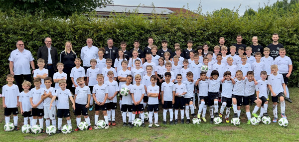 Zweites SVSW-Fußball-Sommercamp mit 56 Teilnehmern