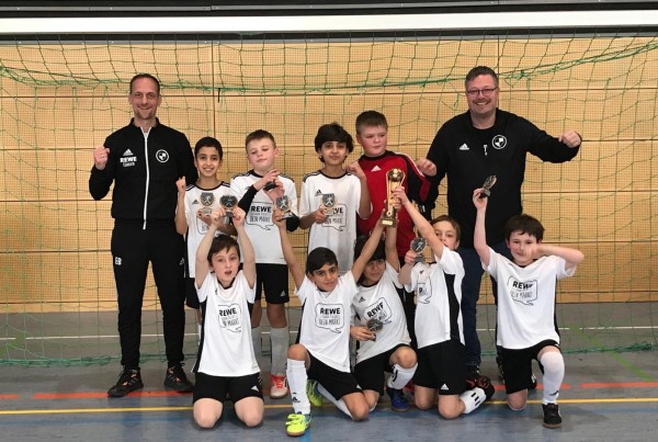 SVSW E1-Jugend gewinnt souverän den UTP Cup 2024